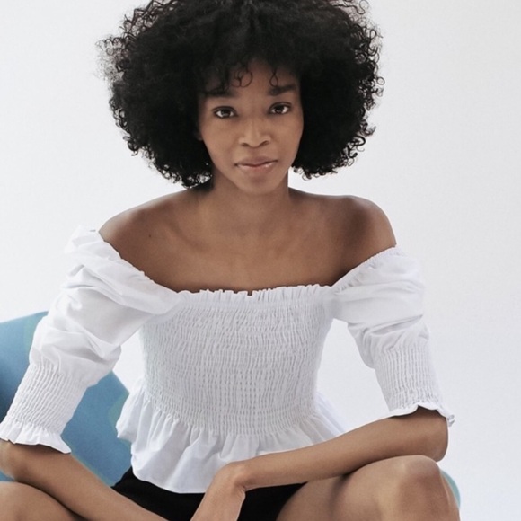 Zara Tops - Zara white top size xsmall